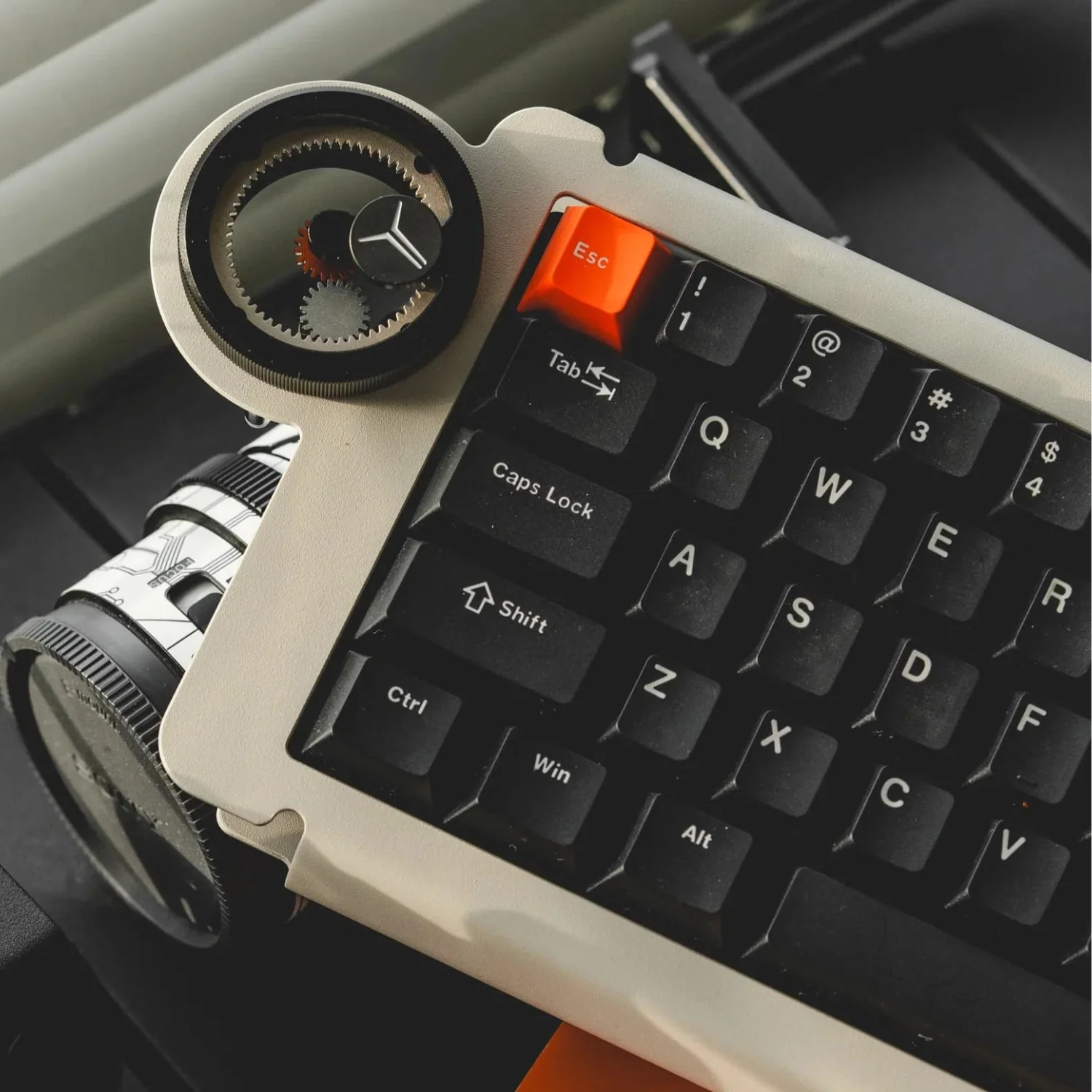 DRY STUDIO Ice Ring 63 RT HE Magnetic Switch 8K Wired Gaming Keyboard - Image 14