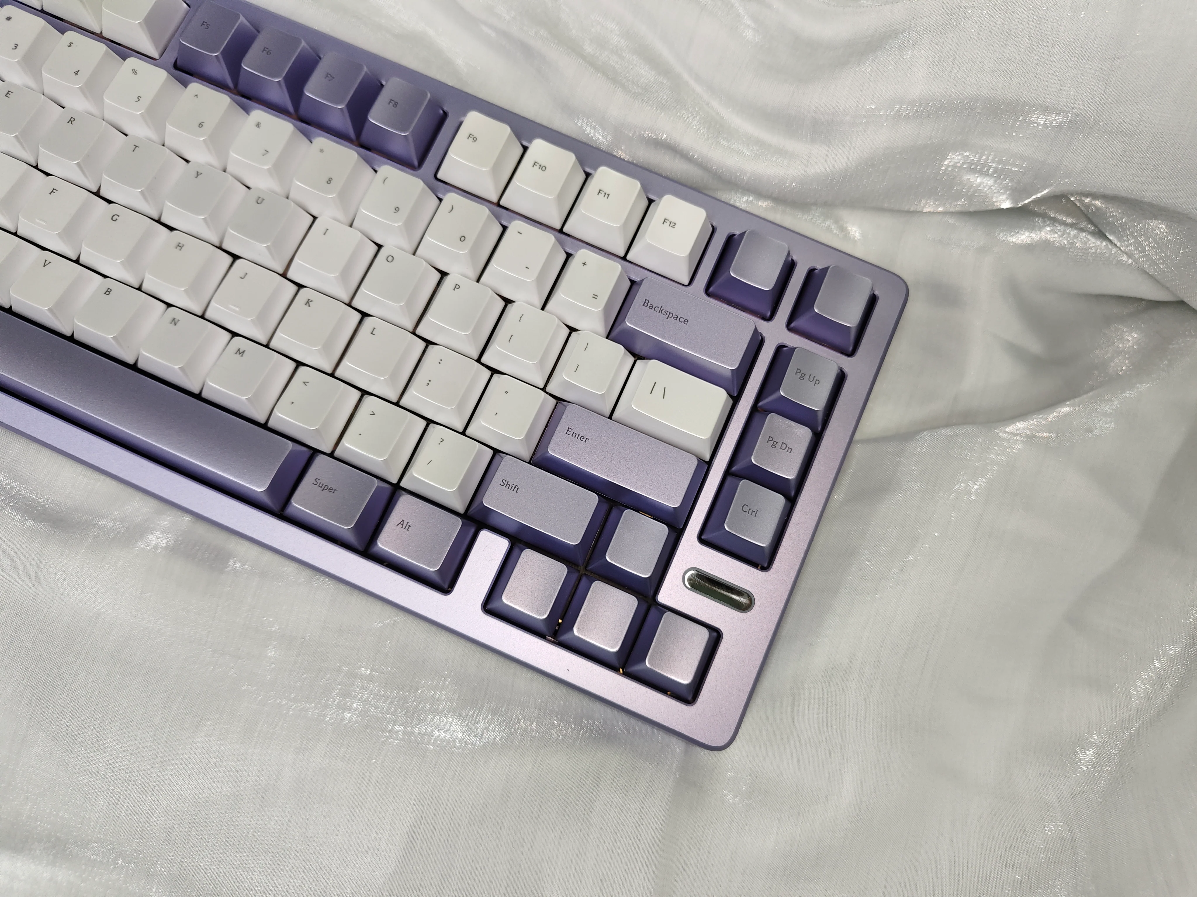 Keyria Labs Pearl Tears Theme Keycaps ABS Spraying Cherry Profile Keycap For Customized Gaming Mechanical Keyboard - Image 4