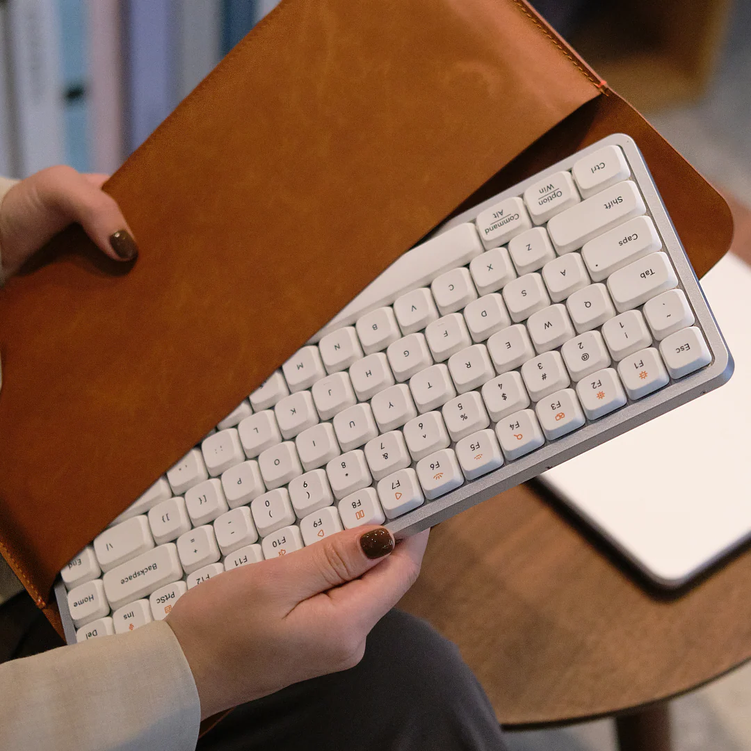 Lofree Keyboard Sleeve for Flow84 PU Leather - Brown - Image 4