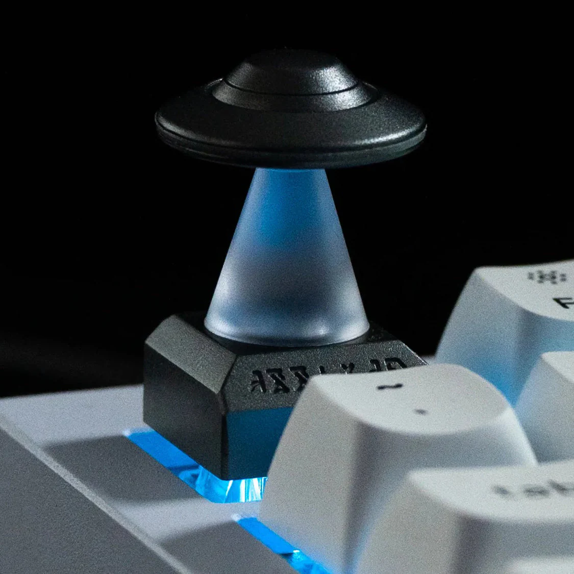UFO Aluminum Alloy Artisan Keycap - Image 5