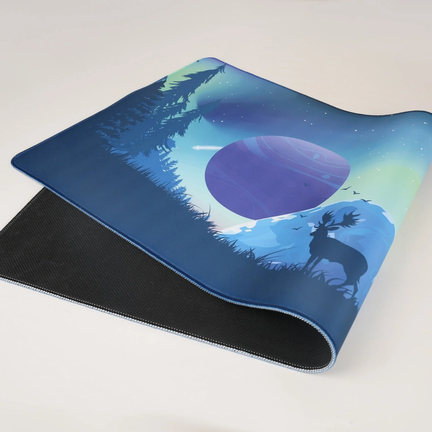 VARMILO Mousemat 900x400x3mm XL Desk Mouse Pad - Image 3