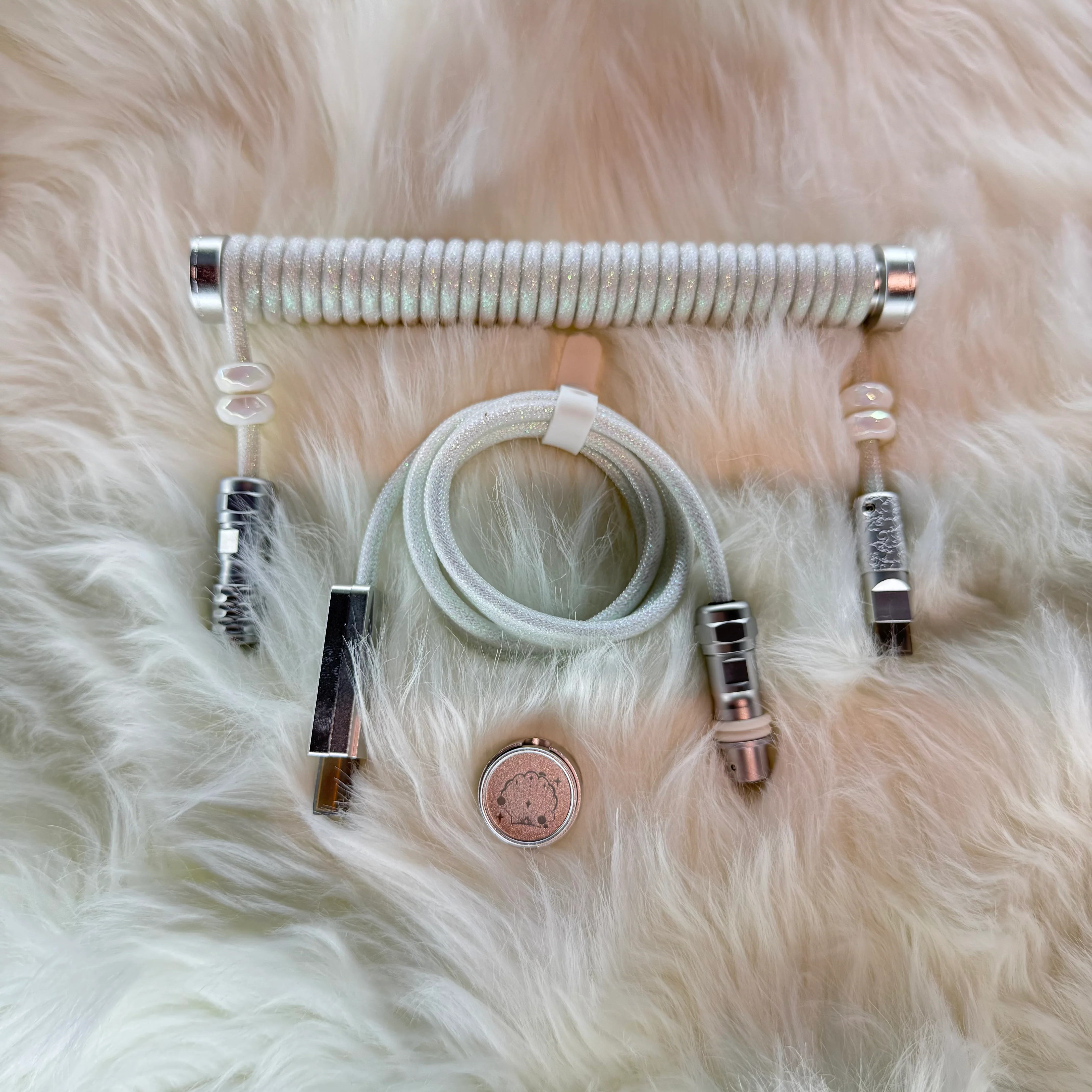 WINS SHOP Coiled USB-C Cable - Image 2
