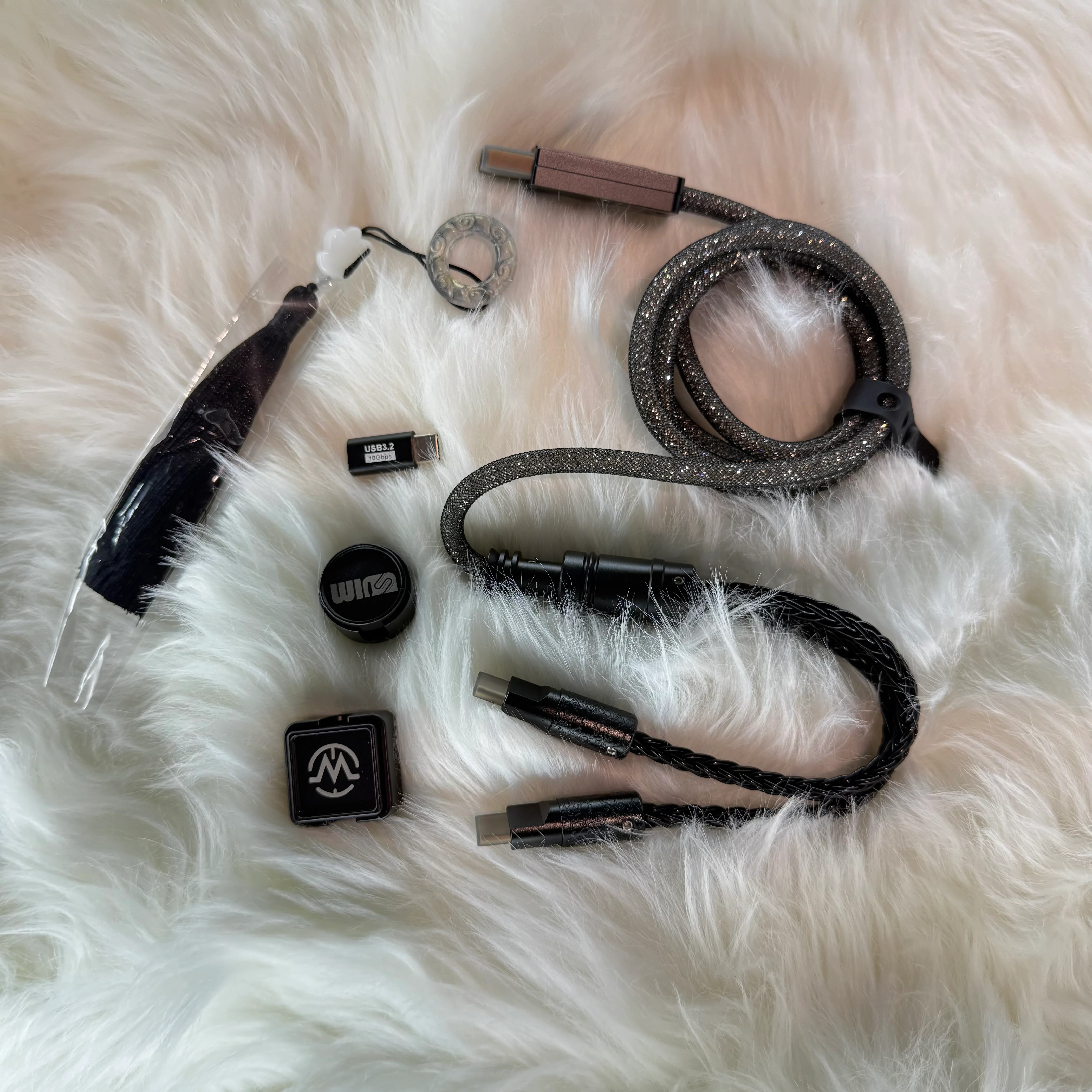WINS SHOP Double-ended USB-C Cable - Image 3