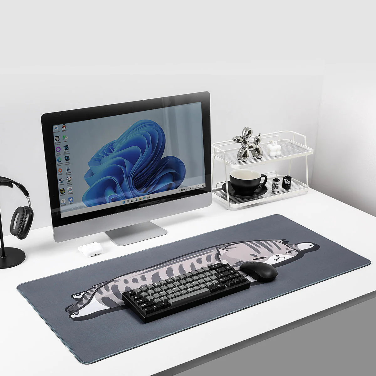 YUNZII Full Size Desk Mat 900x400x3mm Cat Mousepad - Image 9