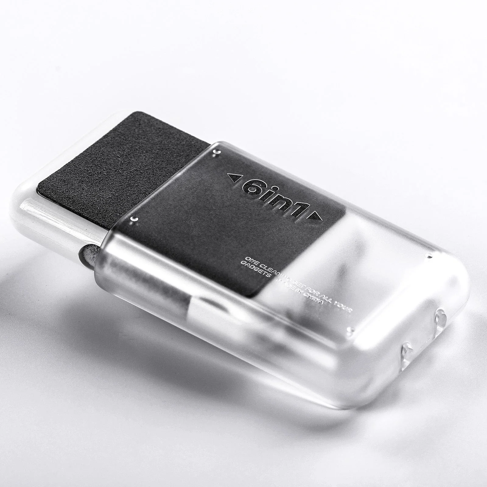 YUNZII Multi-Function 6-in-1 Keyboard / Phone Clean Brush - Image 7